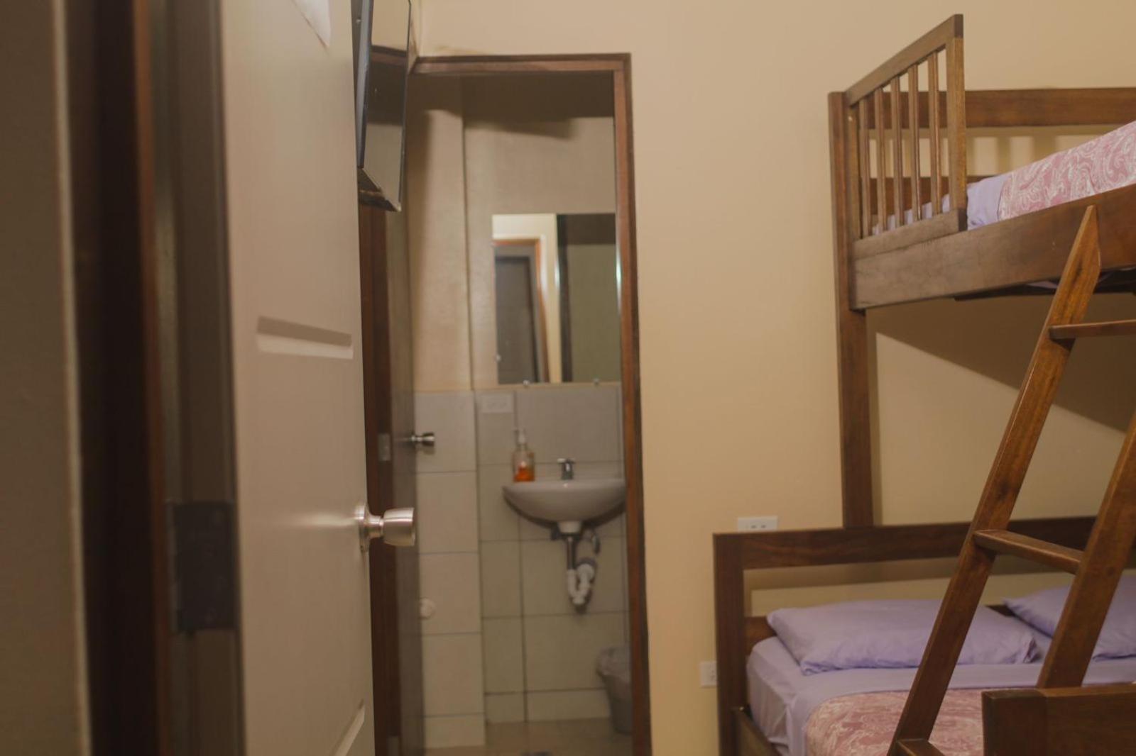 Airport Inn ماناجوا المظهر الخارجي الصورة